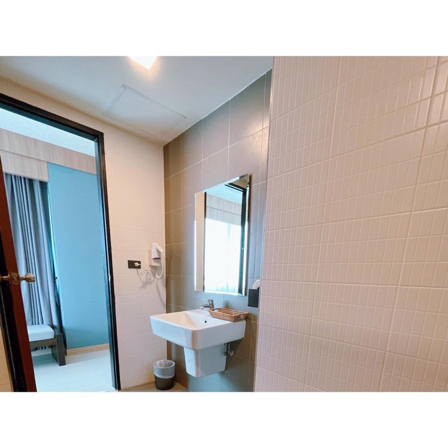 The Sixteenth Naiyang Beach Hotel Sha Plus Nai Yang Beach Kültér fotó