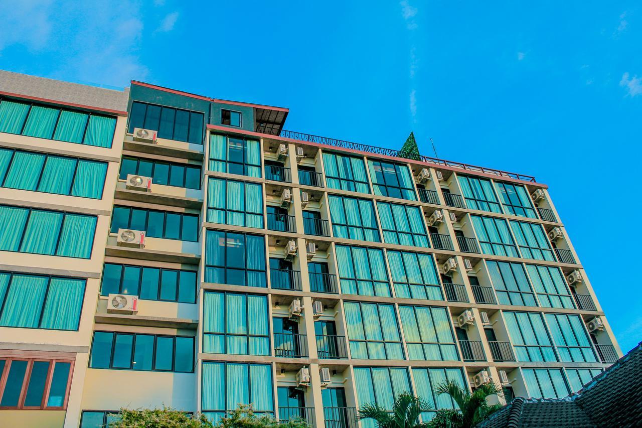 The Sixteenth Naiyang Beach Hotel Sha Plus Nai Yang Beach Kültér fotó